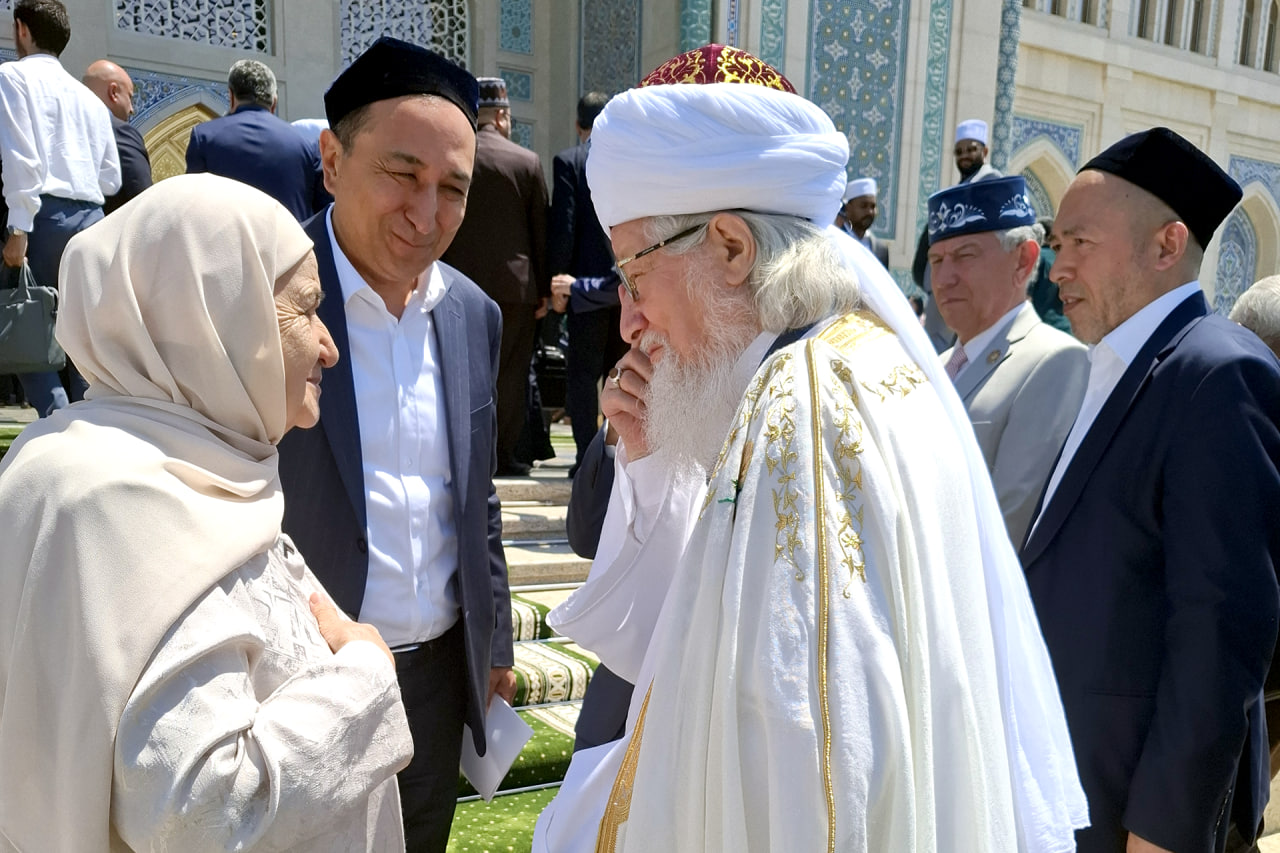 Форум доирасидаги мулоқотлар